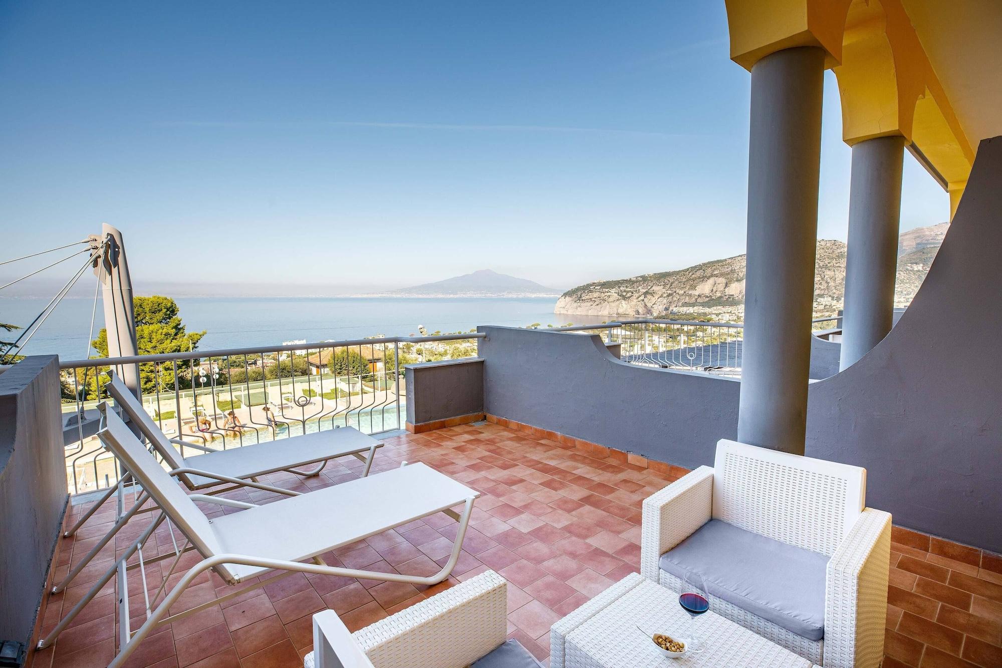 Art Hotel Gran Paradiso Sorrento Esterno foto