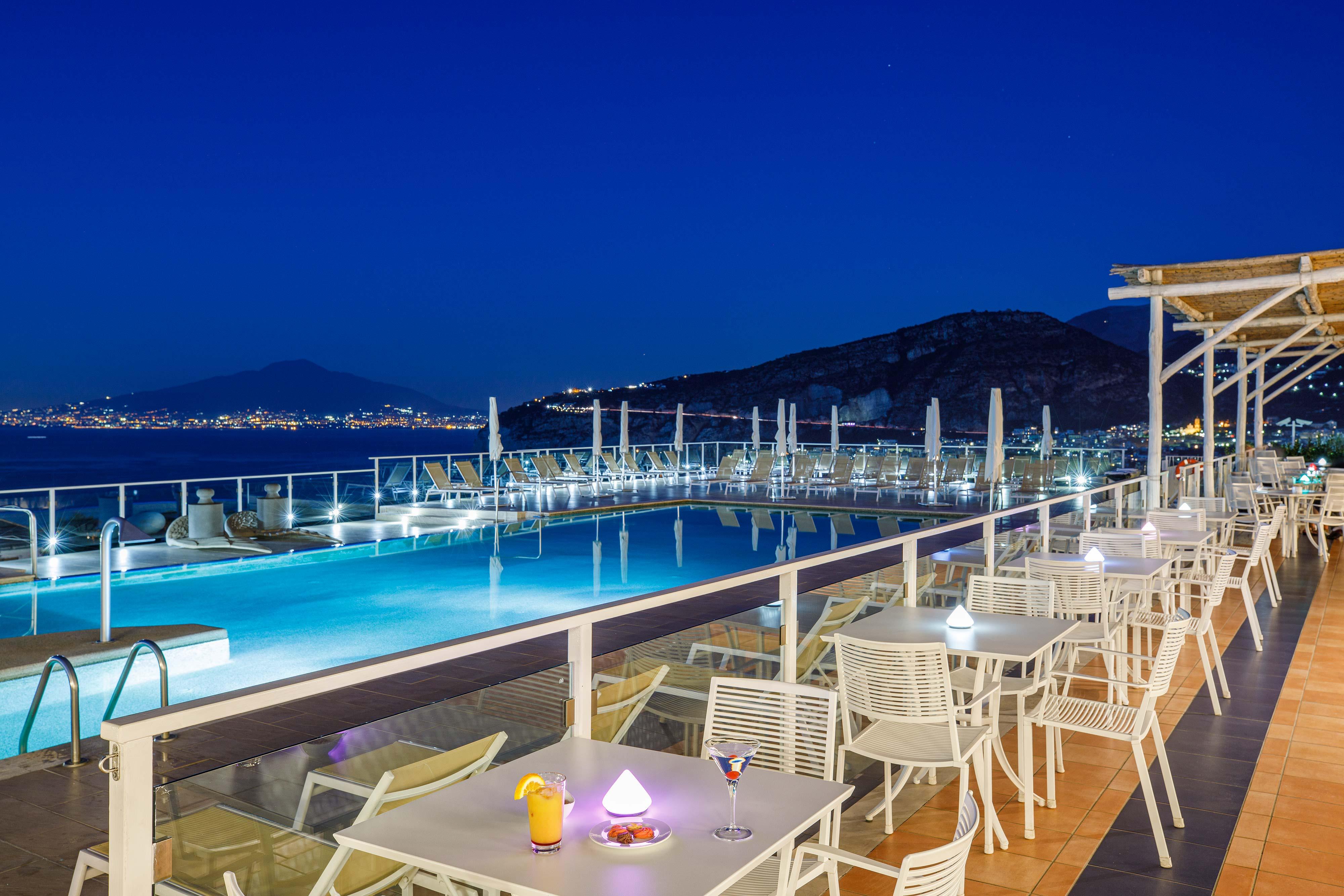 Art Hotel Gran Paradiso Sorrento Esterno foto