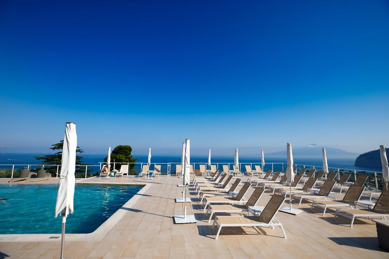 Art Hotel Gran Paradiso Sorrento Esterno foto