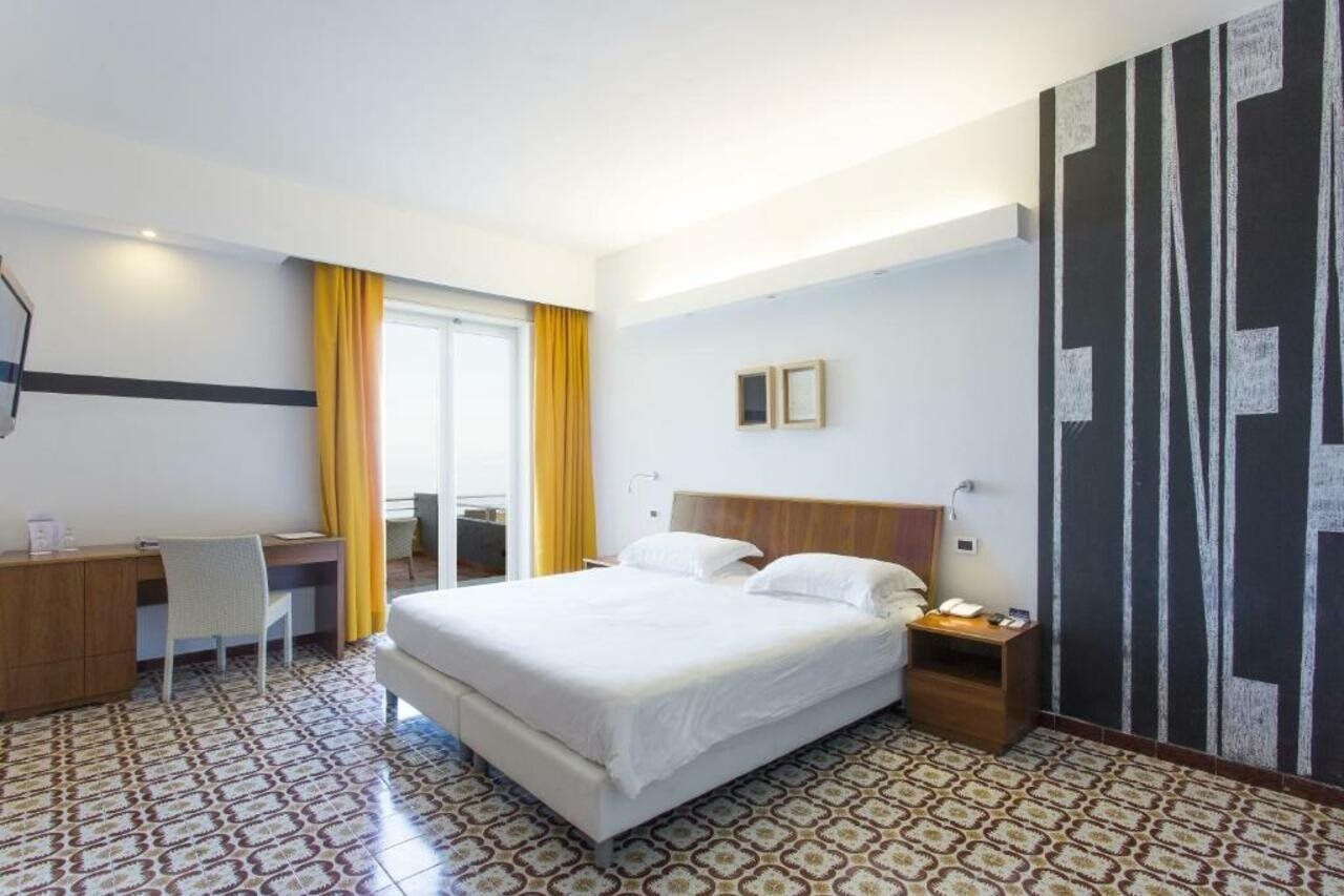 Art Hotel Gran Paradiso Sorrento Esterno foto